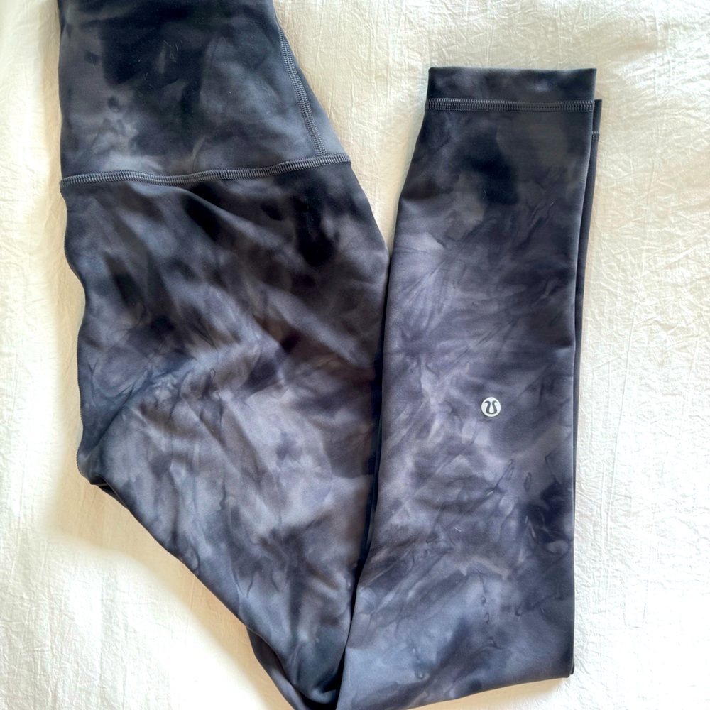Lululemon Wunder Train Contour Fit High-Rise Tight 25” | Size 4